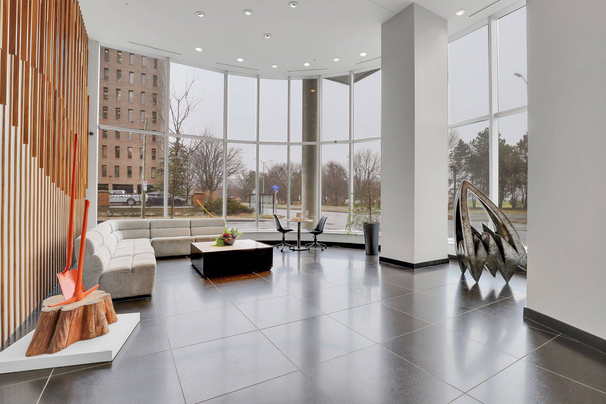 805 Carling AVE #1904, Dows Lake - Civic Hospital And Area, ON K1Z 7L1