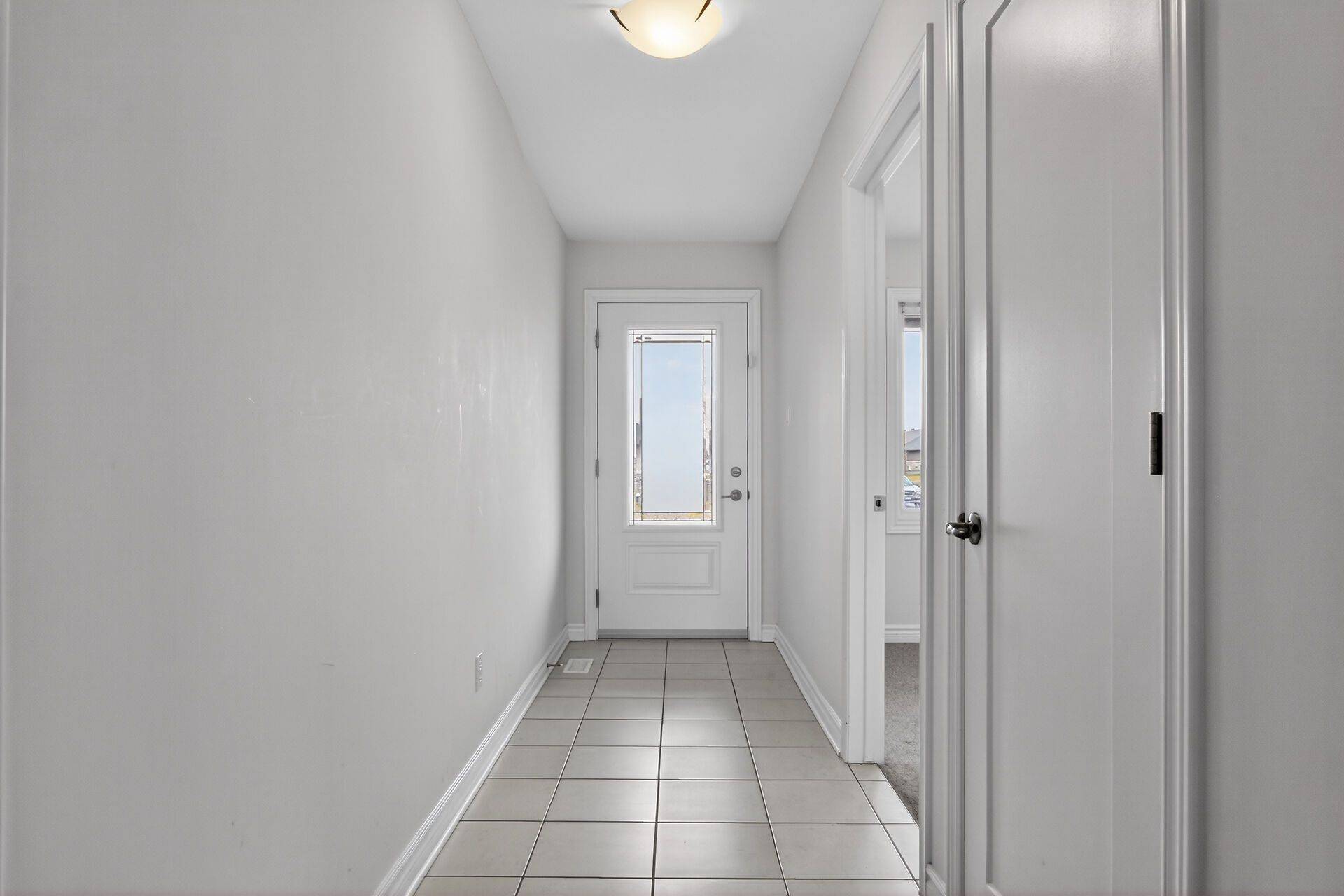 15 Seabert DR, Arnprior, ON K7S 0H9