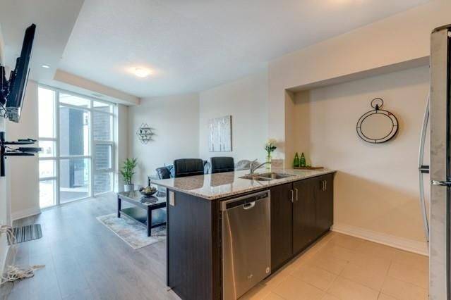 10 Concord PL #207, Grimsby, ON L3M 0G6