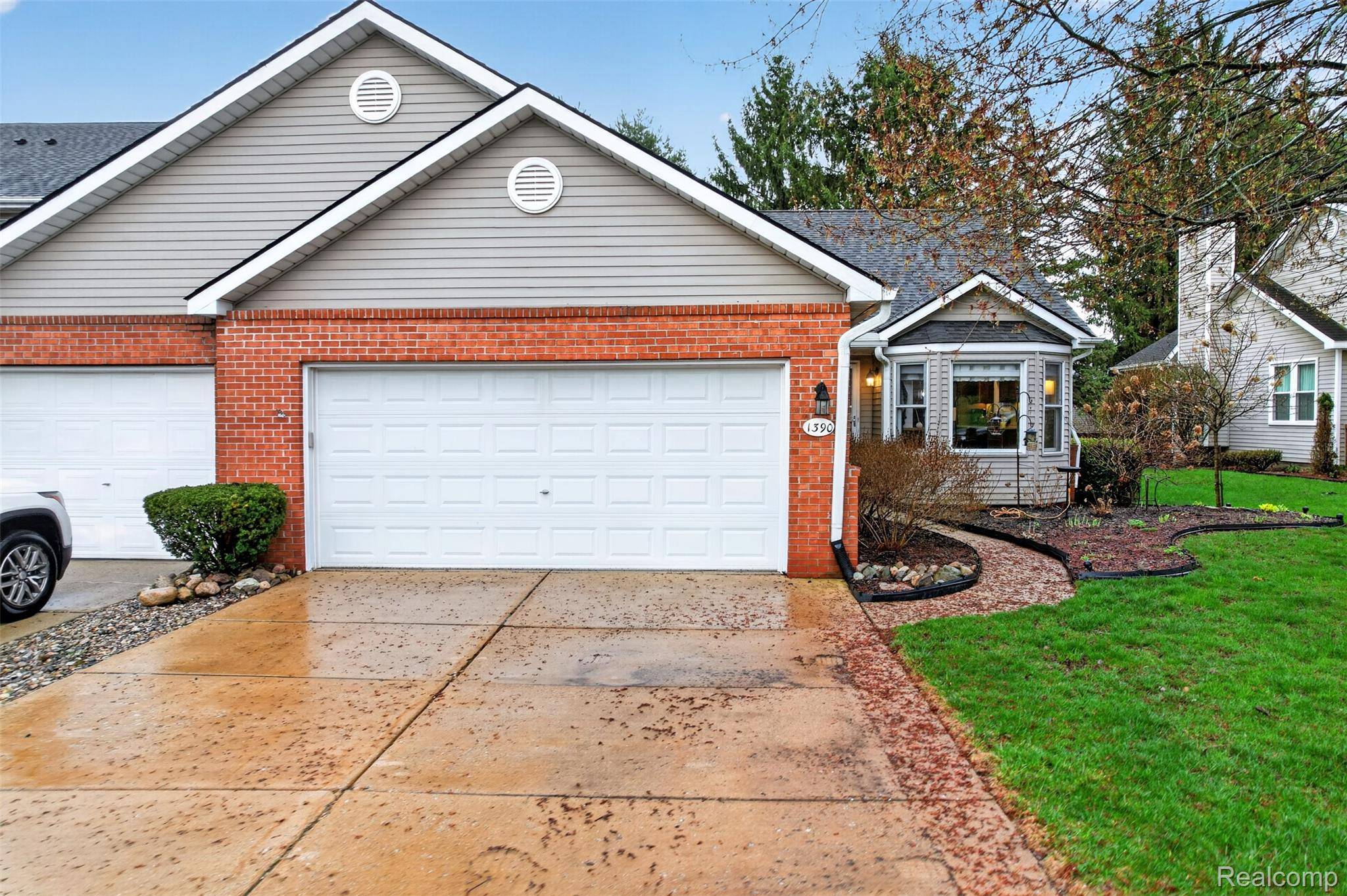 1390 Steeplechase CT, Howell Township, MI 48843