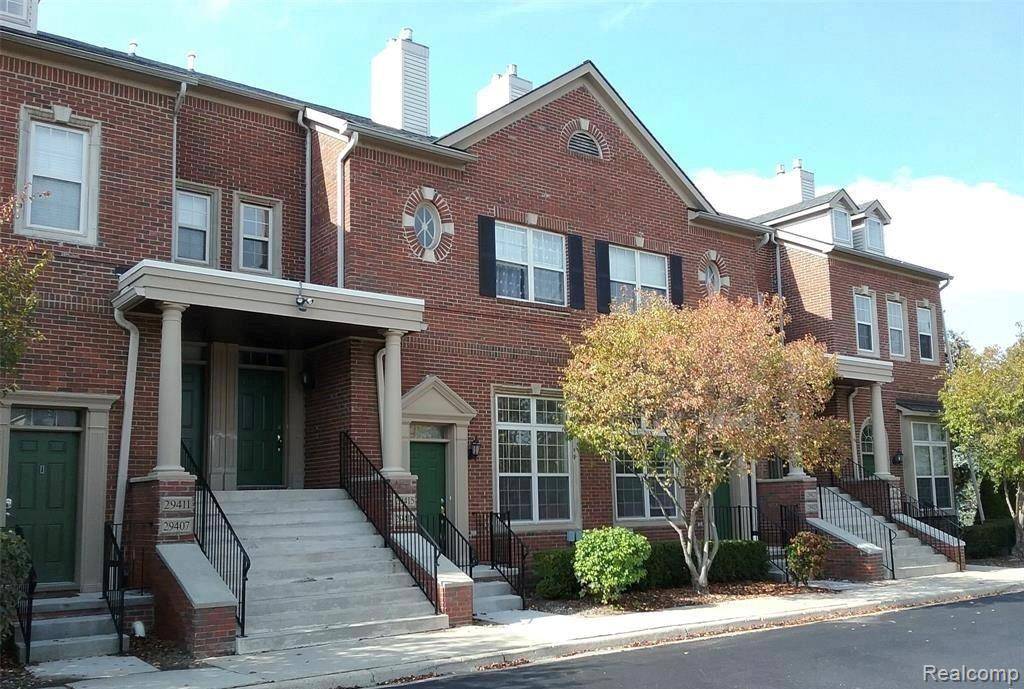 29419 E Glen Oaks BLVD, Farmington Hills, MI 48334