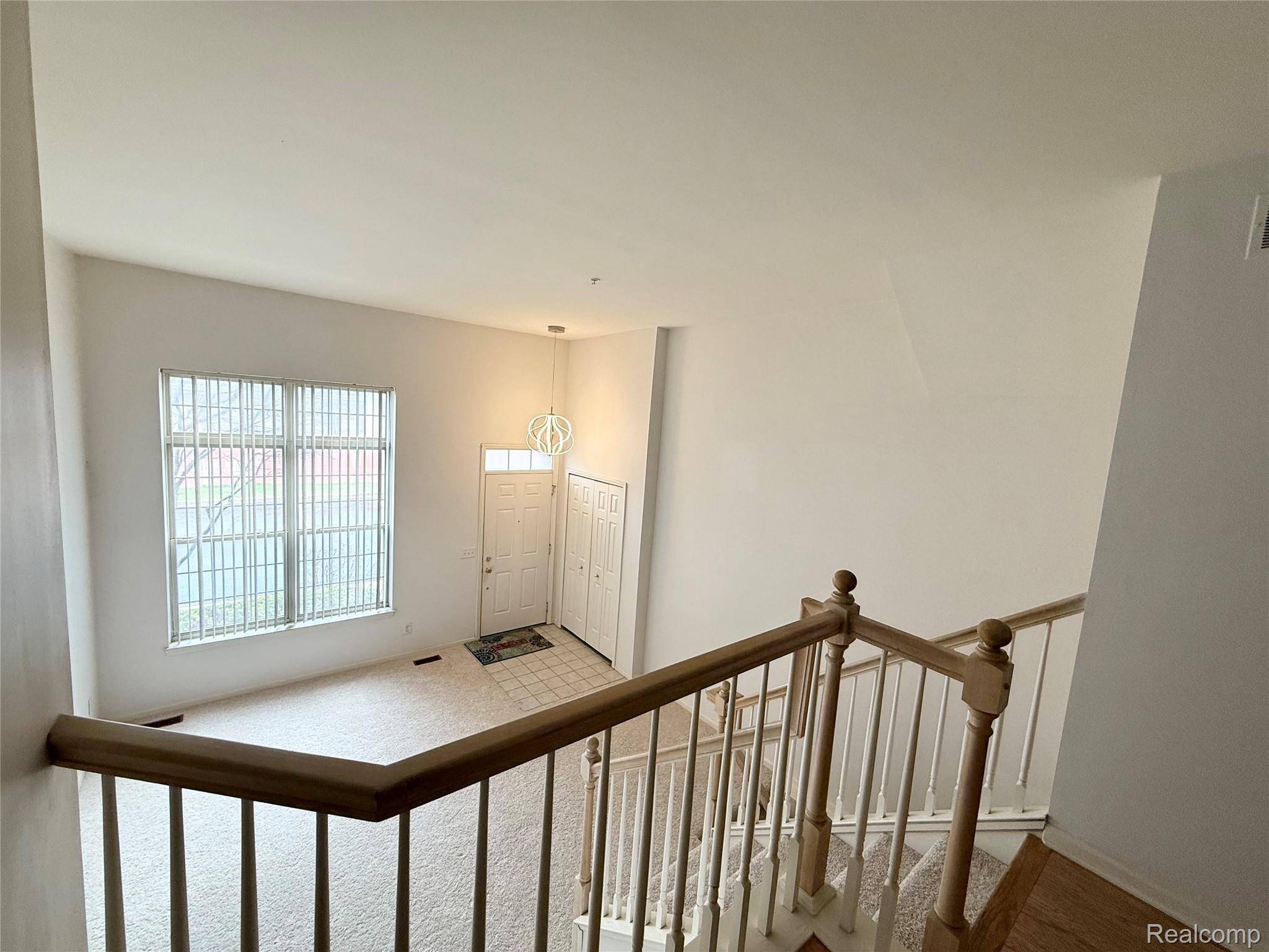 29419 E Glen Oaks BLVD, Farmington Hills, MI 48334