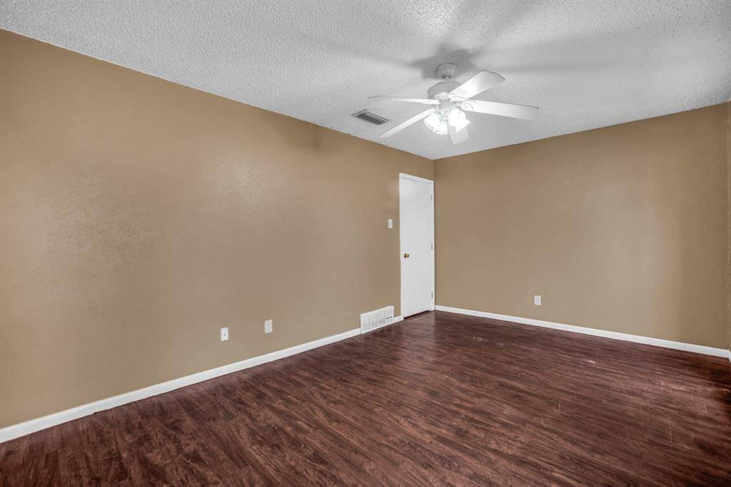 1025 Terrace Trail, Carrollton, TX 75006