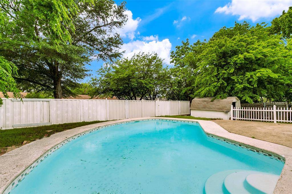 5101 Longhorn Trail, Garland, TX 75043