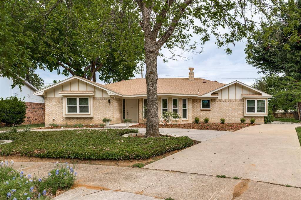 3211 Vernon Drive, Arlington, TX 76015