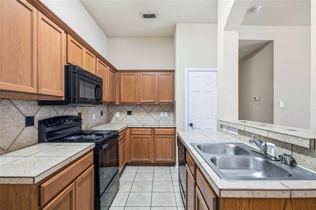 1312 Piedmont, Mansfield, TX 76063