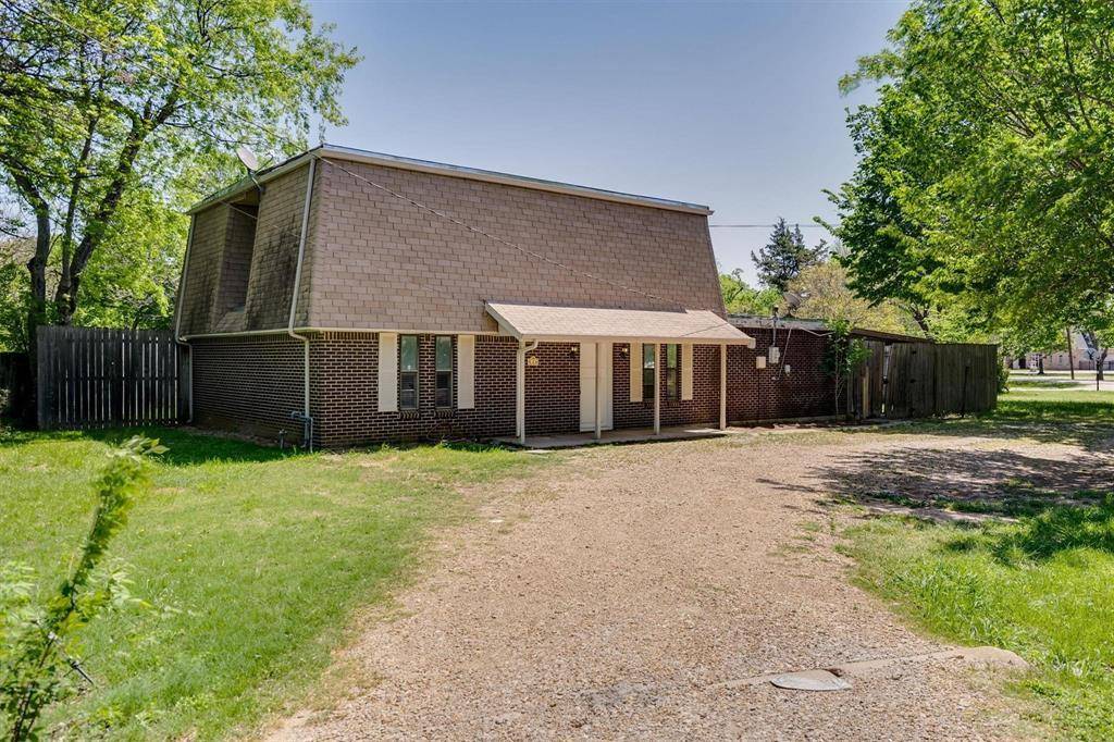 626 Arawe Circle W, Irving, TX 75060