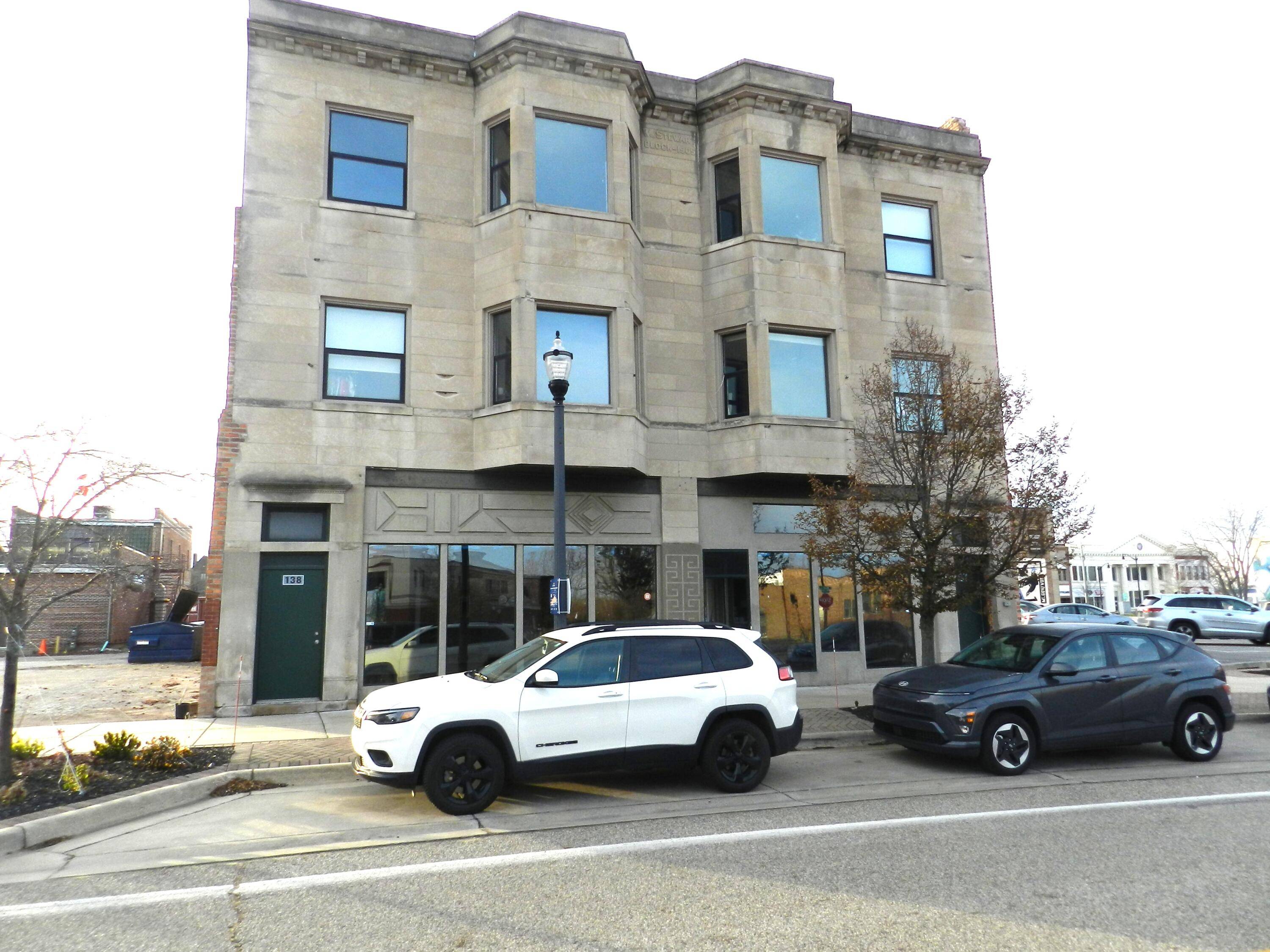 136 Territorial RD, Benton Harbor City, MI 49022