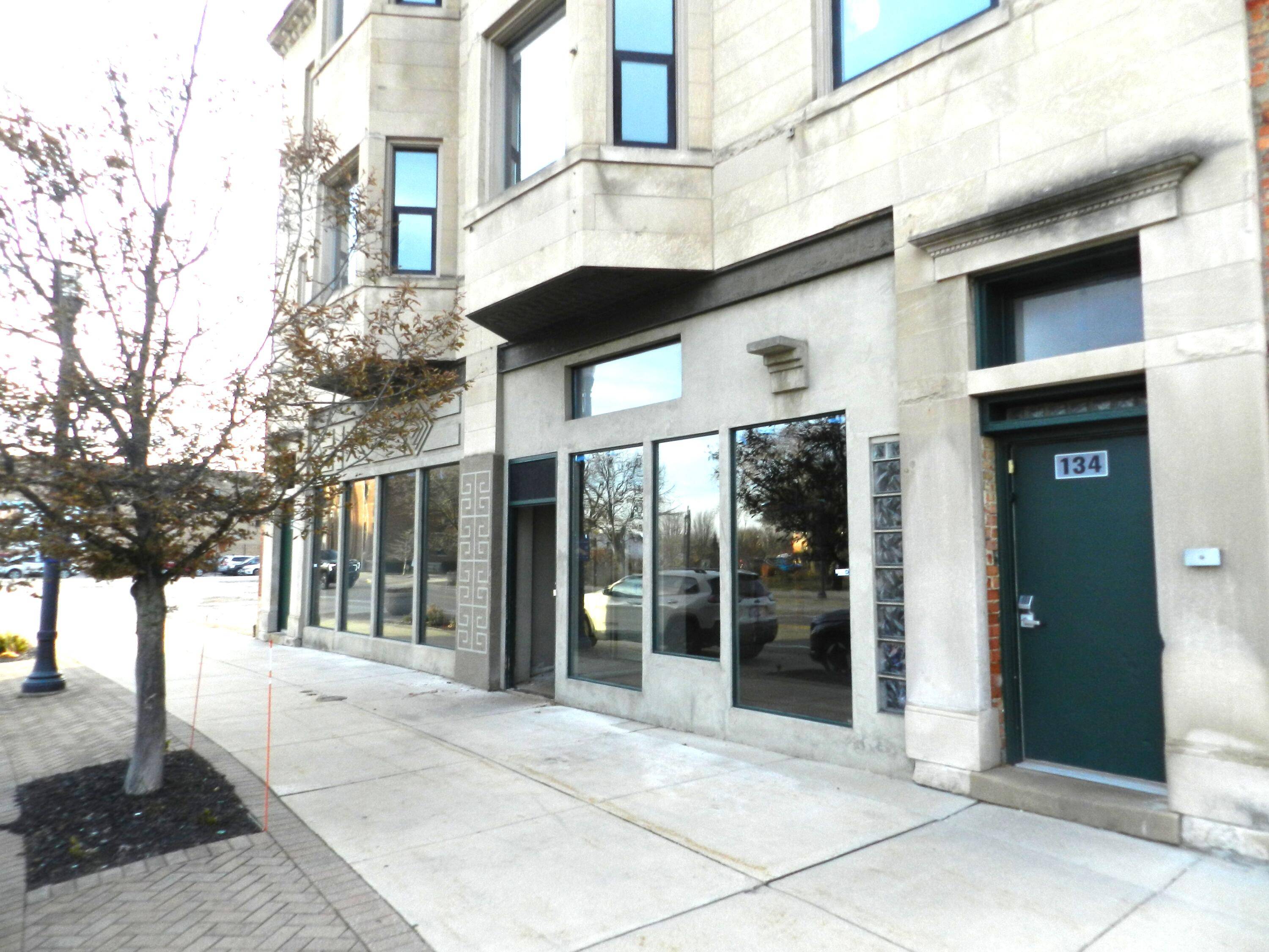 136 Territorial RD, Benton Harbor City, MI 49022