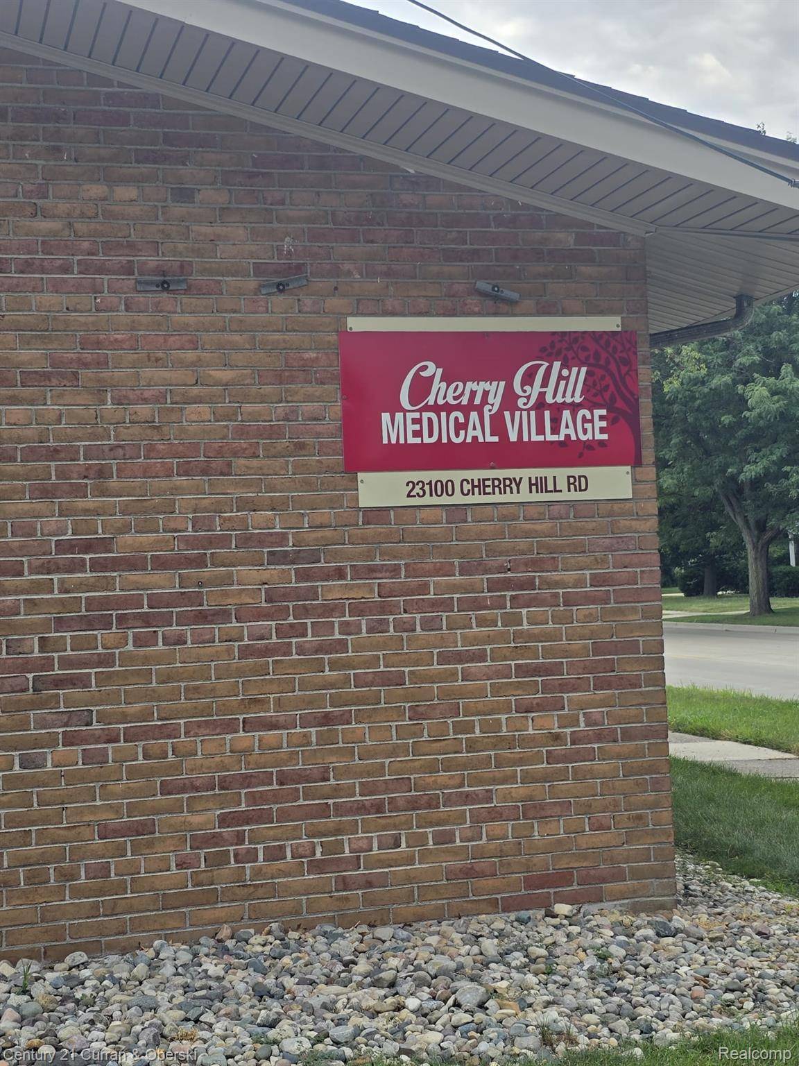 23100 Cherry Hill ST #6, Dearborn, MI 48124