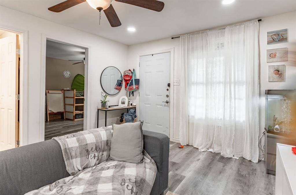 1100 Hillburn Drive, Dallas, TX 75217