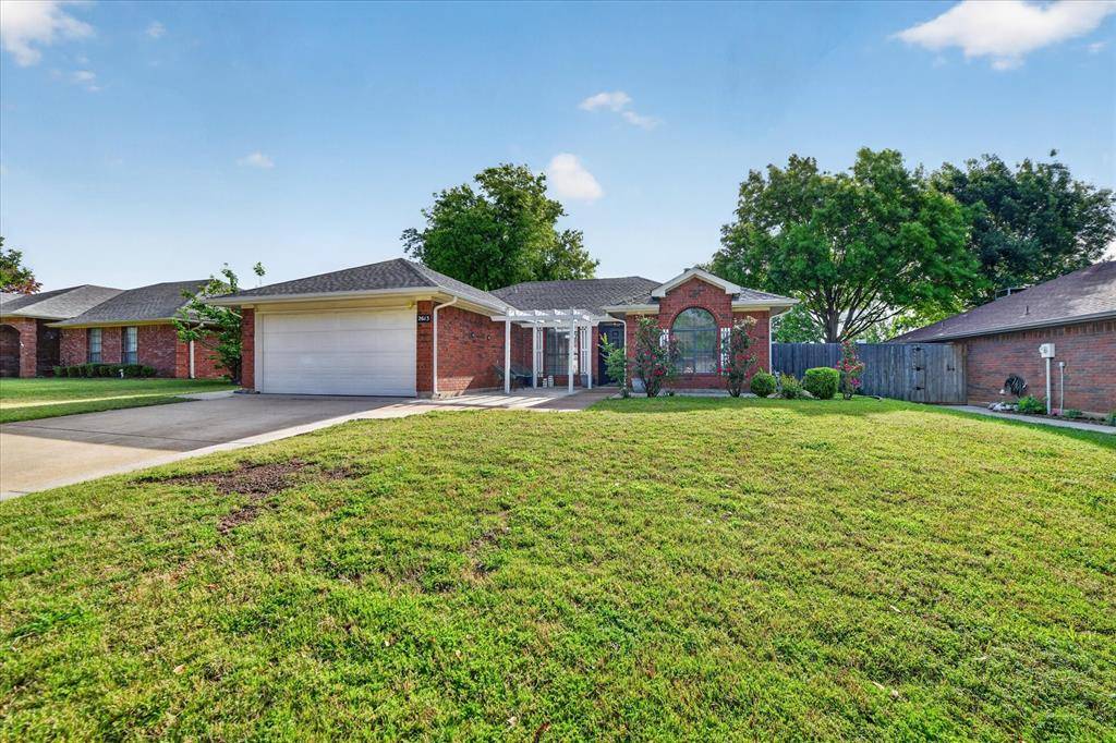 2613 Parkview Drive, Corinth, TX 76210