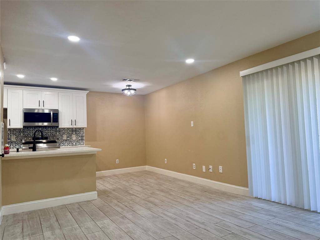 12802 Midway Road #2015, Dallas, TX 75244