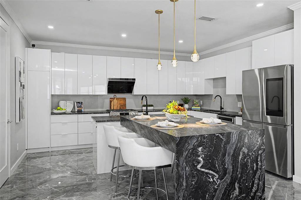 2712 Shoal Creek Circle, Plano, TX 75093