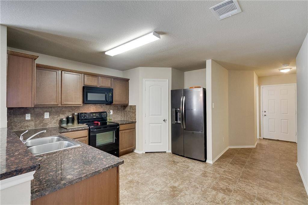 1212 Roman Drive, Princeton, TX 75407