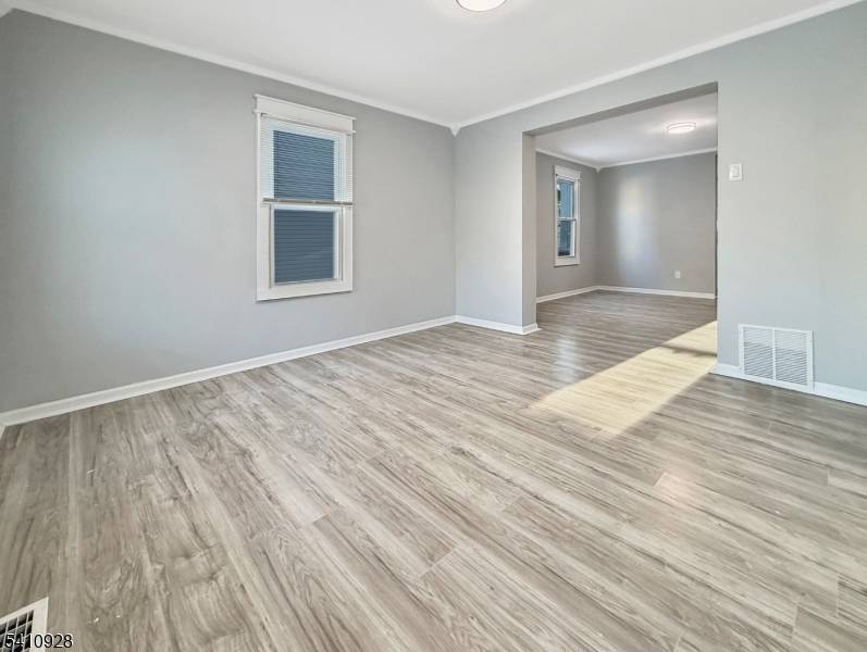 564 Warren St, Phillipsburg Town, NJ 08865