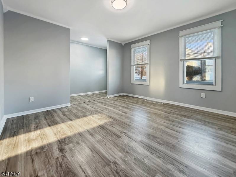 564 Warren St, Phillipsburg Town, NJ 08865