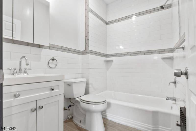 211 N 13Th St, Newark City, NJ 07107