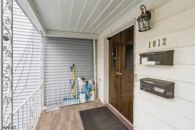 1012 Paterson Plank Rd, North Bergen Twp., NJ 07047