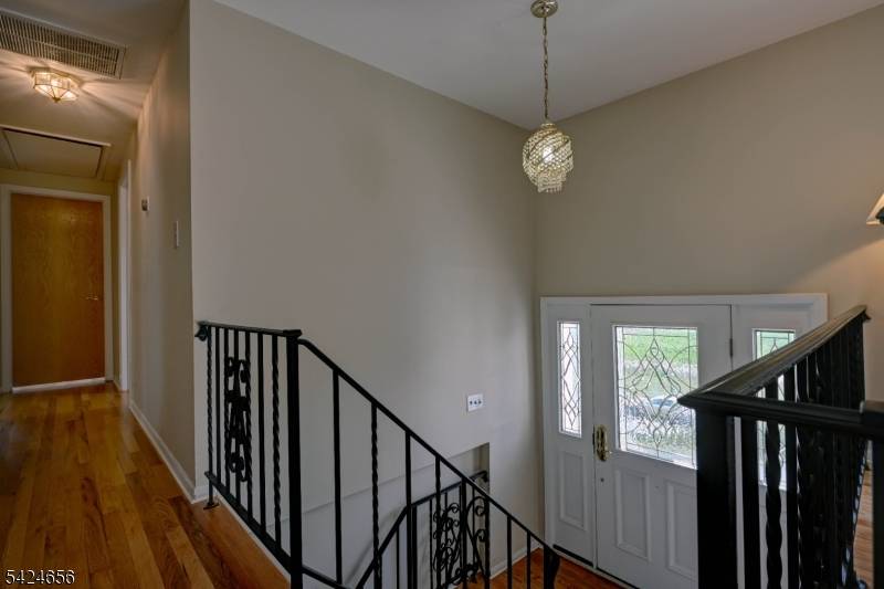 1006 Black Oak Ridge Rd, Wayne Twp., NJ 07470