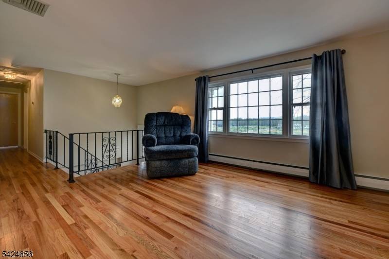 1006 Black Oak Ridge Rd, Wayne Twp., NJ 07470