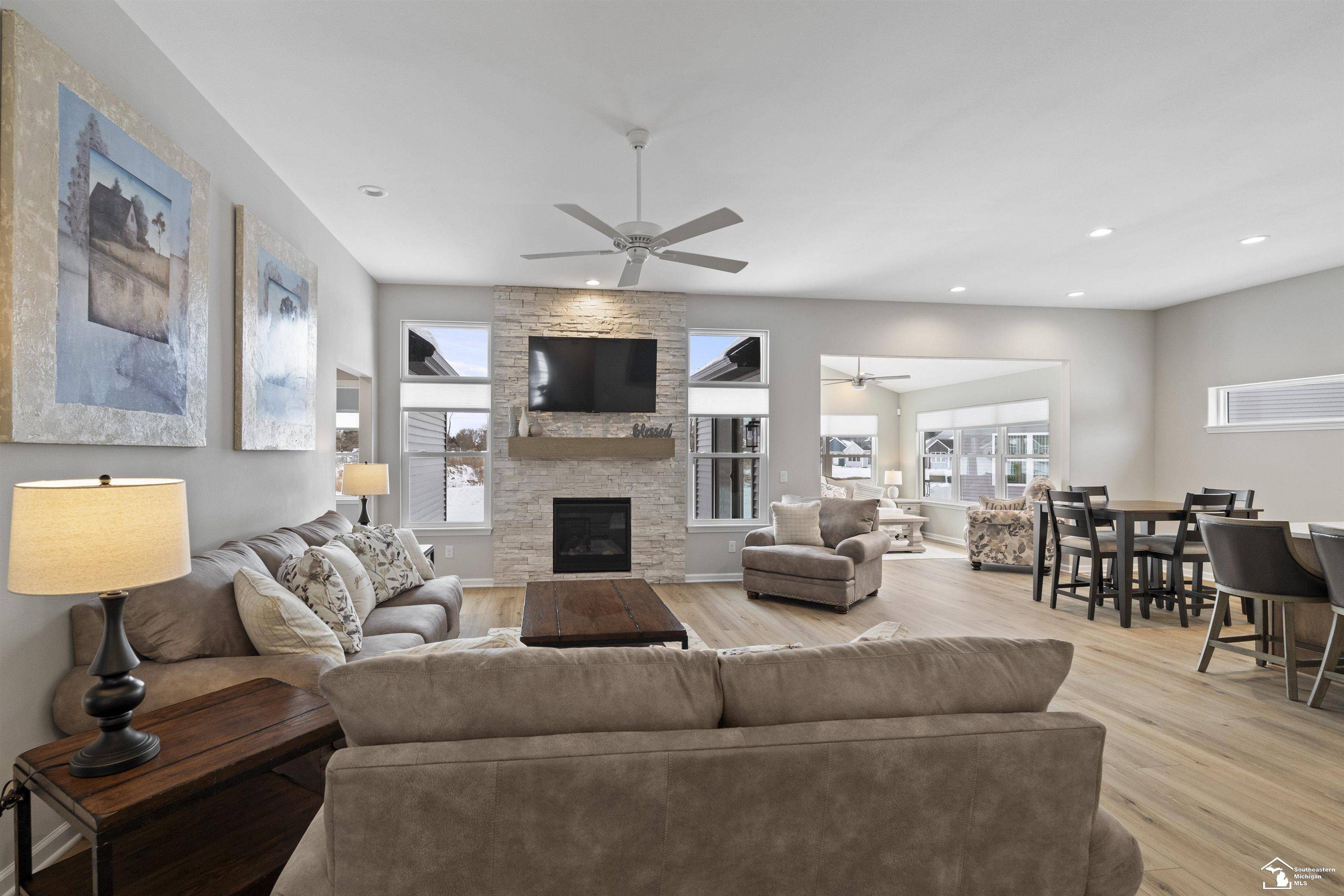 7494 Montri DR, Bedford Twp, MI 48182