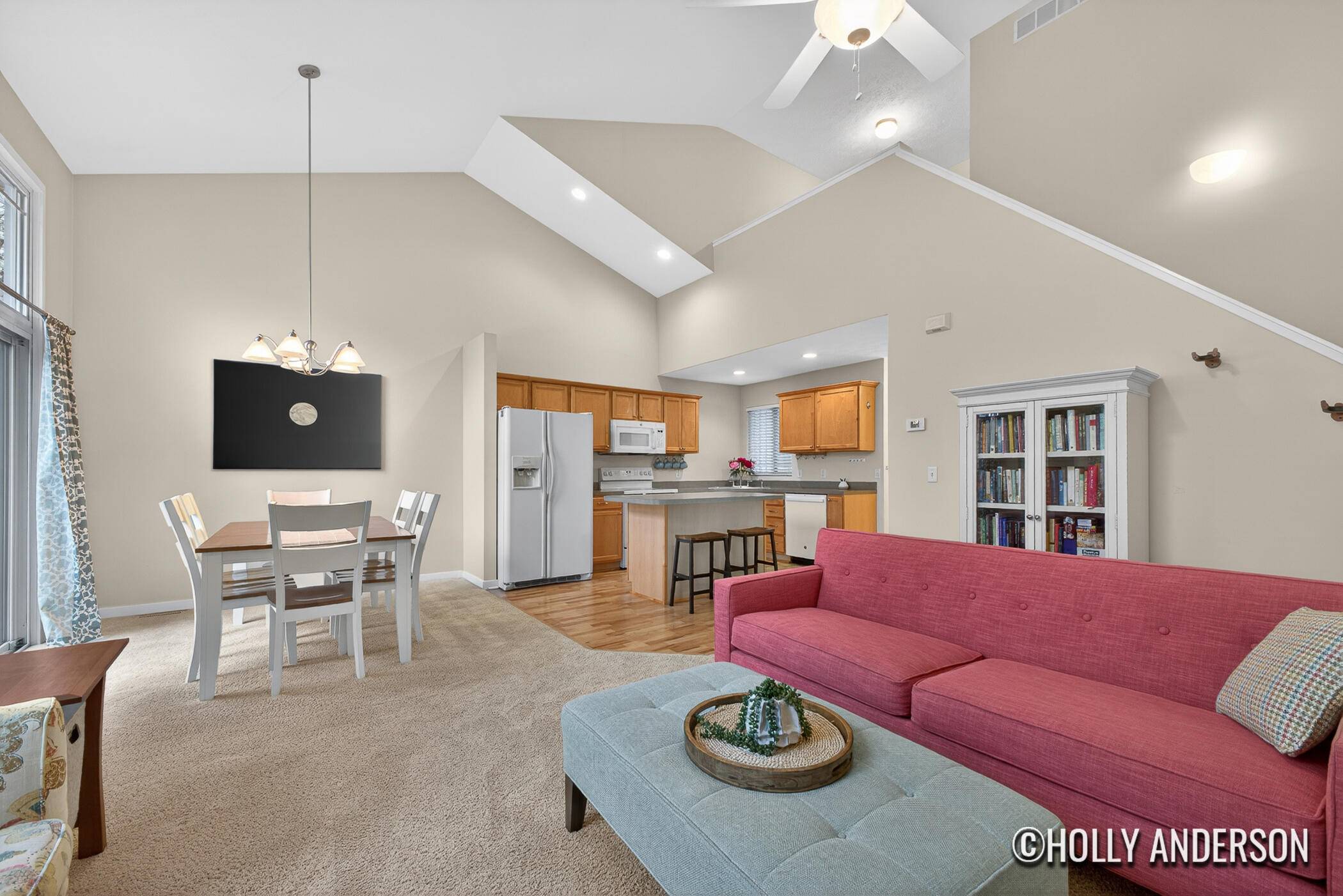 2929 Stoney Creek CT #102, Georgetown Twp, MI 49426