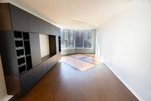 222 The Esplanade N/A #418, Toronto C08, ON M5A 4M8