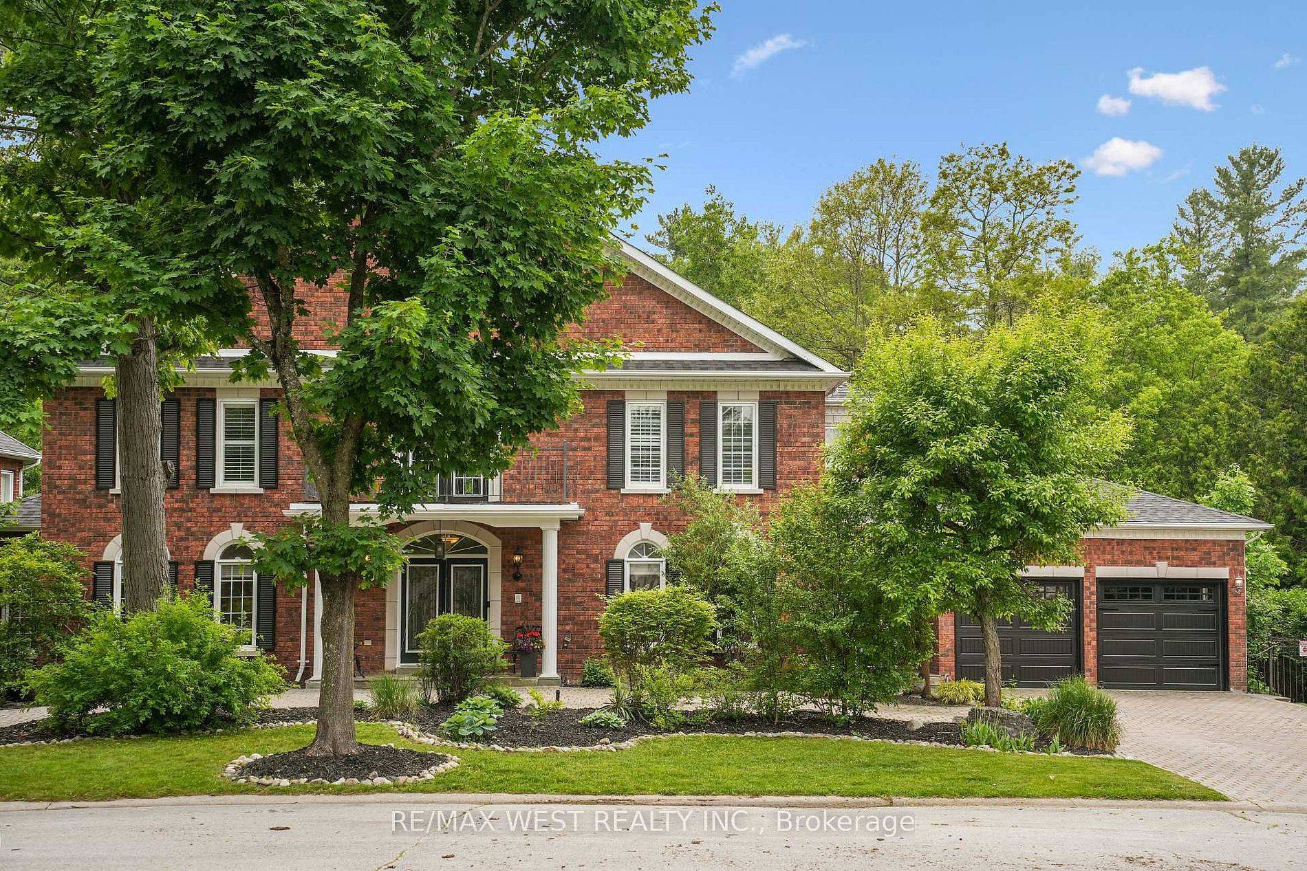 81 Woodview DR, Pickering, ON L1V 1L1