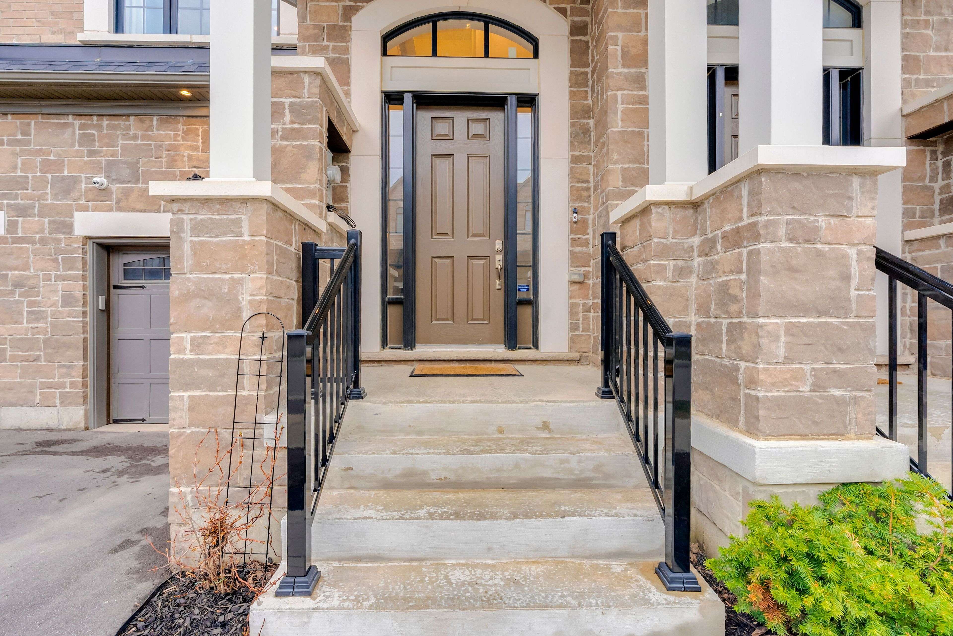 3 Morrison CRES, Whitby, ON L1P 0P4