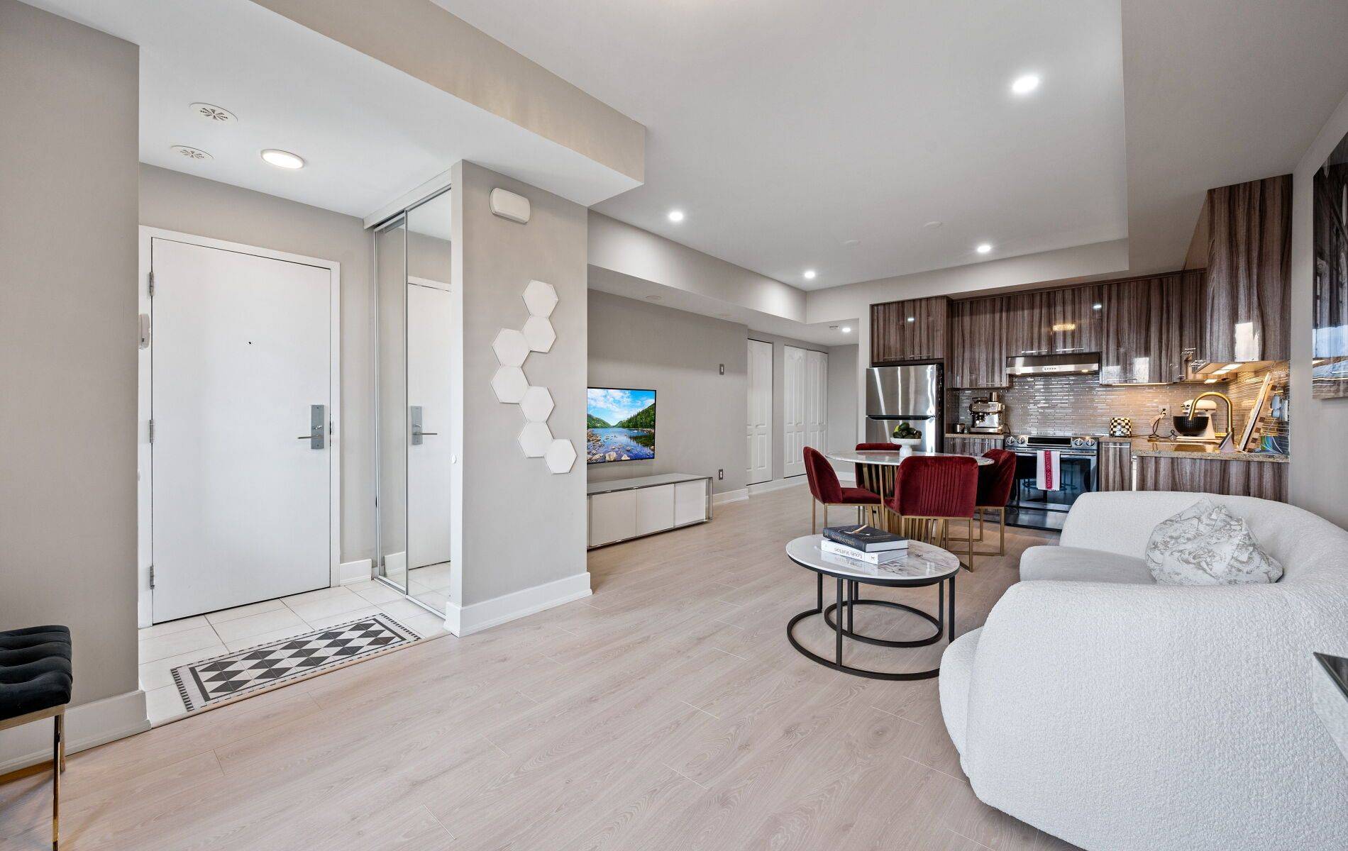 26 Bruce ST #C26, Vaughan, ON L4L 0H4