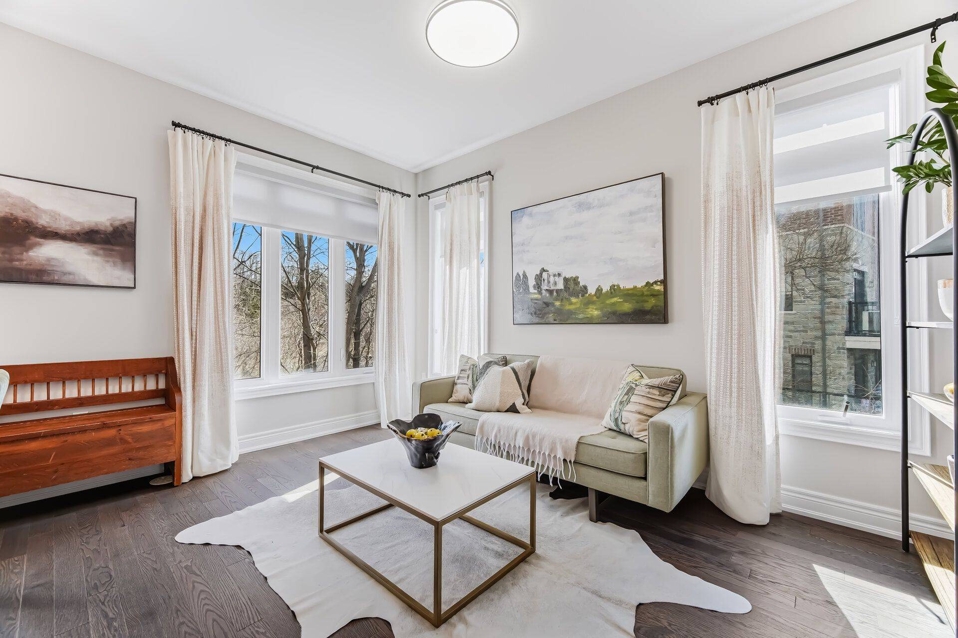 57 Hiawatha CT, Vaughan, ON L4L 0J2