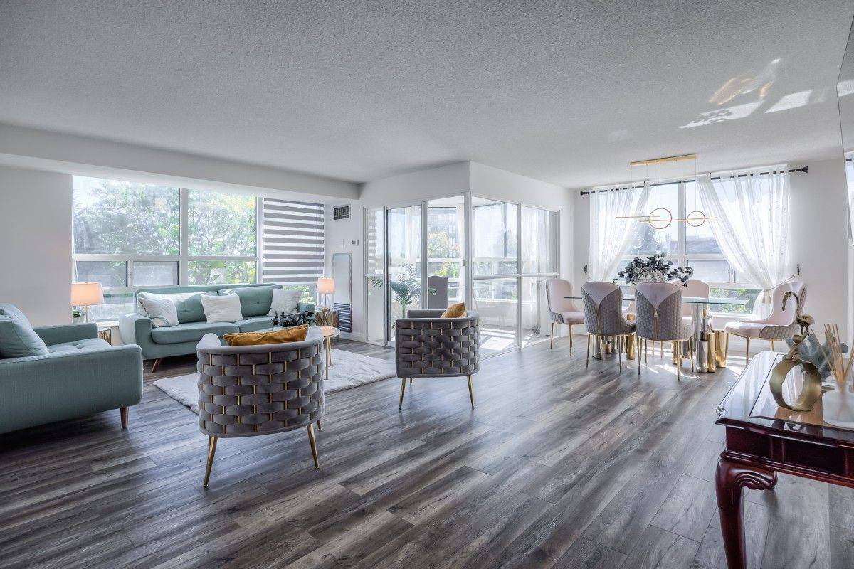 7825 Bayview AVE #304, Markham, ON L3T 7N2