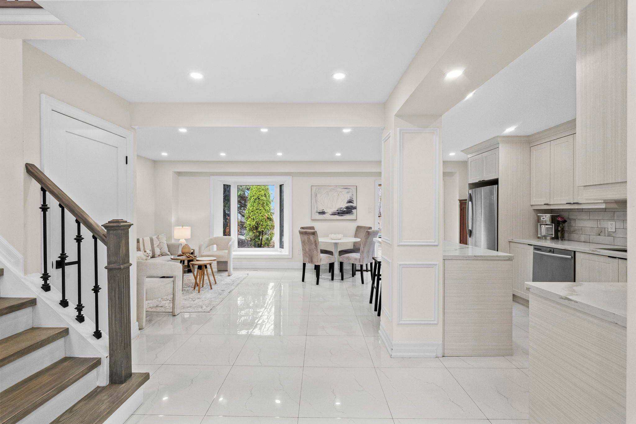 1176 Jamesway BLVD #22, Oakville, ON L6H 2Z9