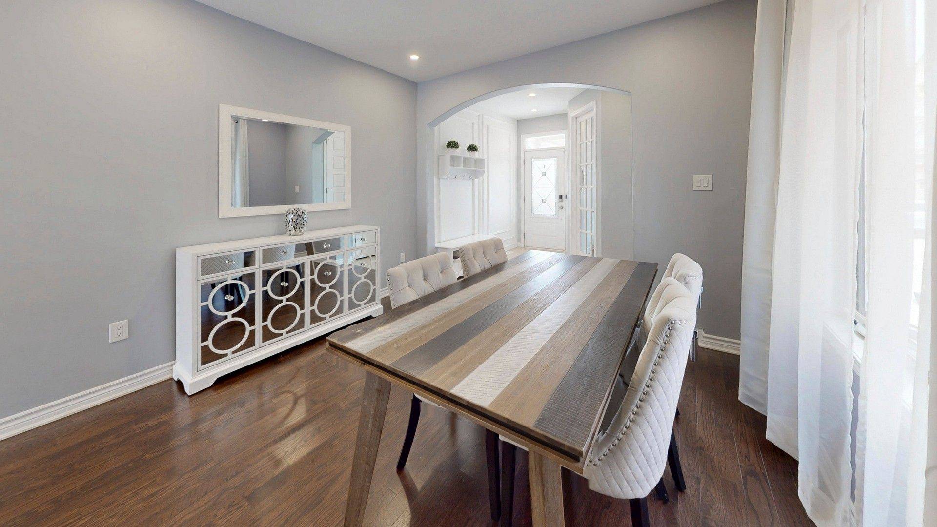 367 English Mill CT, Milton, ON L9E 0A7