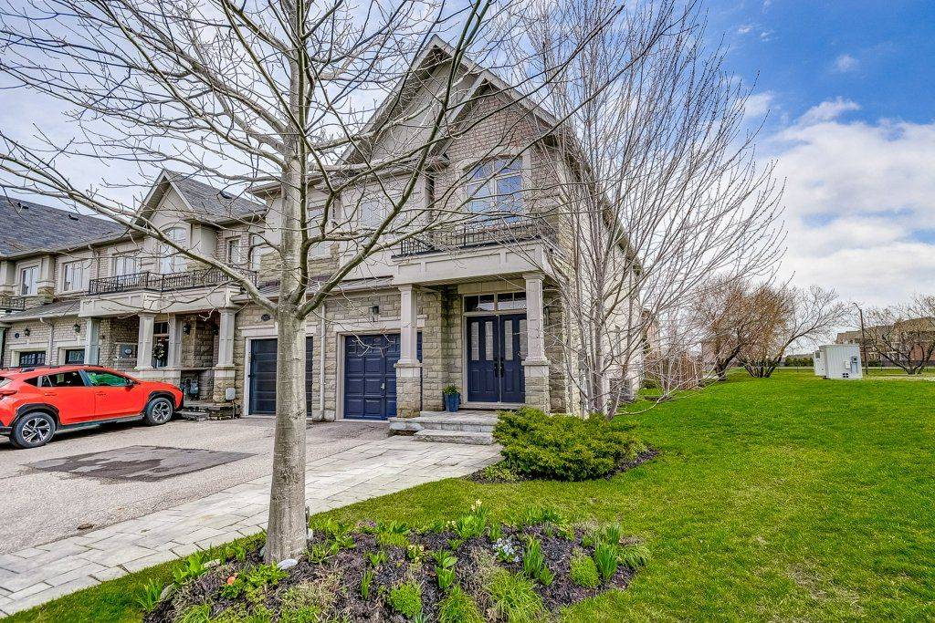2454 Greenwich DR, Oakville, ON L6M 0R8