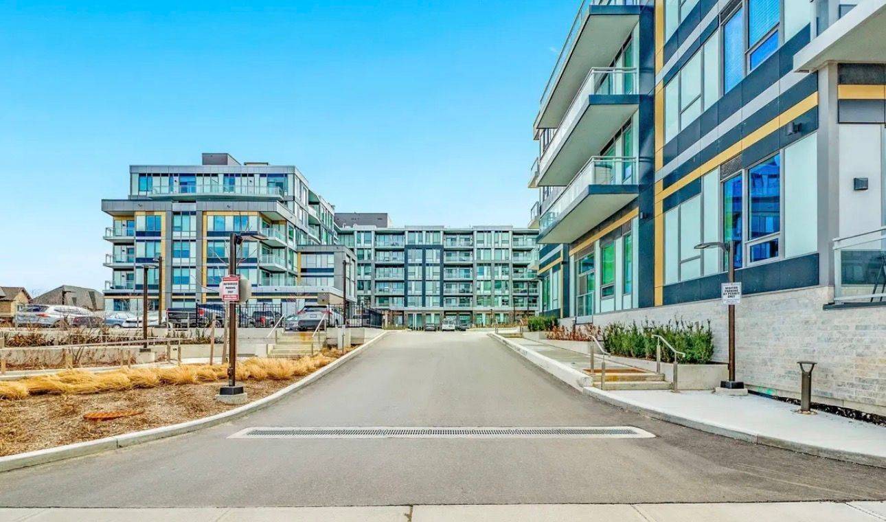 2501 Saw Whet BLVD #522, Oakville, ON L6M 5N2
