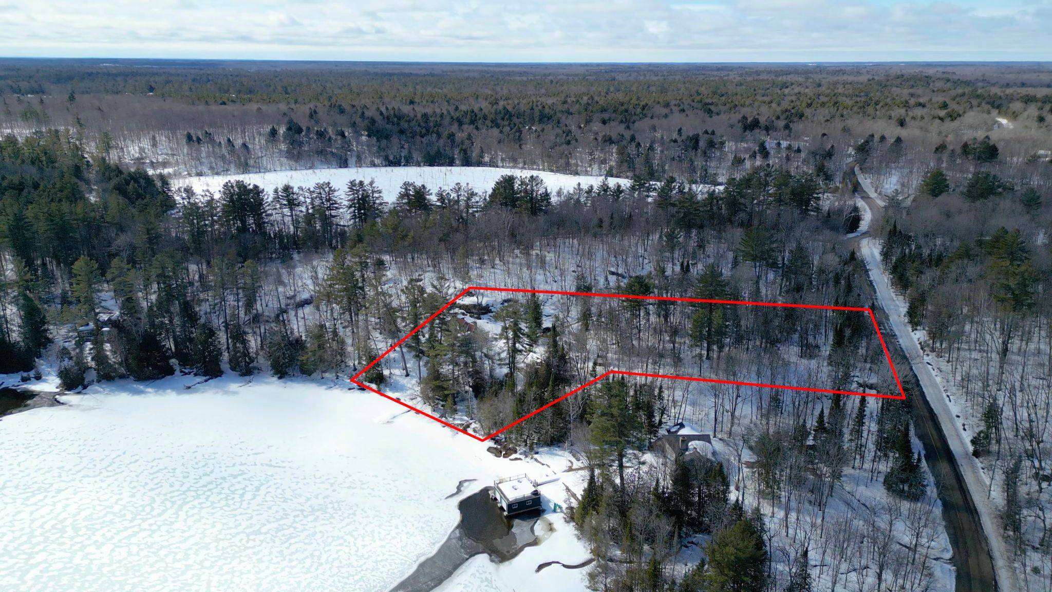 250 Clear Lake RD, Seguin, ON P2A 2W8