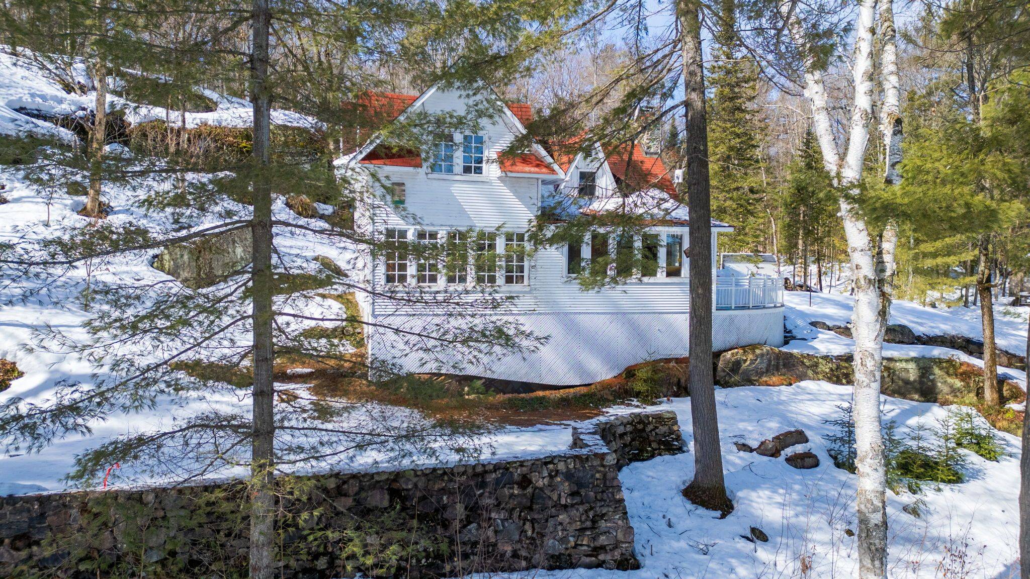 250 Clear Lake RD, Seguin, ON P2A 2W8