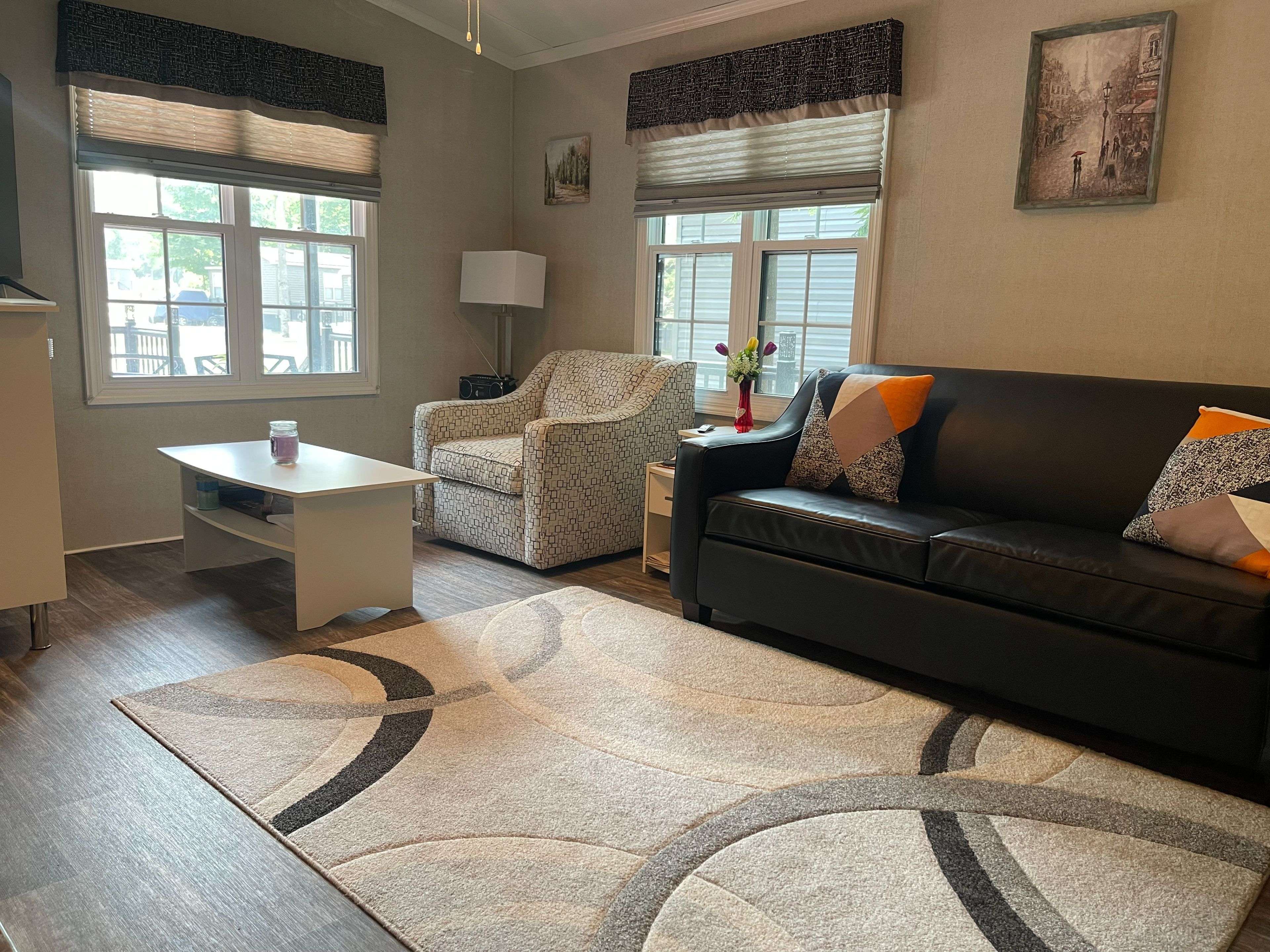 1082 Shamrock Marina RD ##220, Gravenhurst, ON P0E 1N0