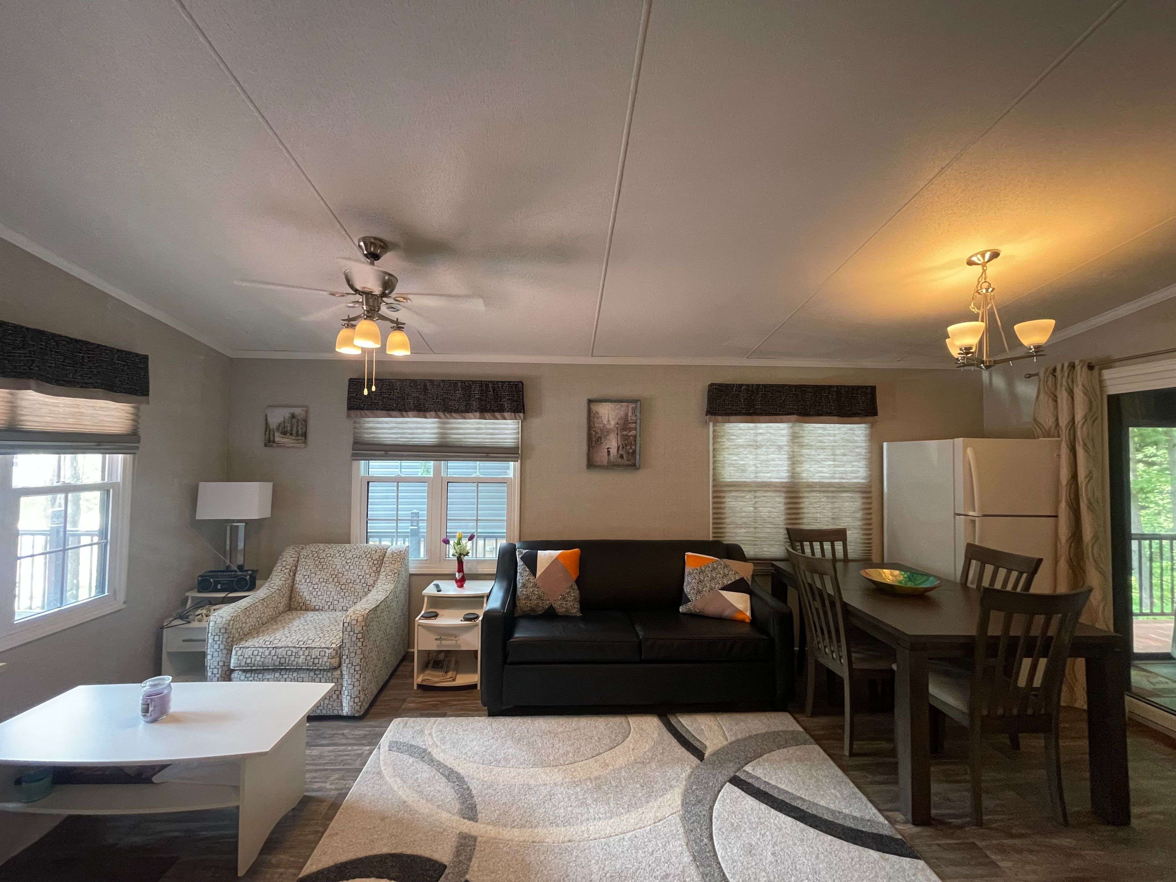 1082 Shamrock Marina RD ##220, Gravenhurst, ON P0E 1N0