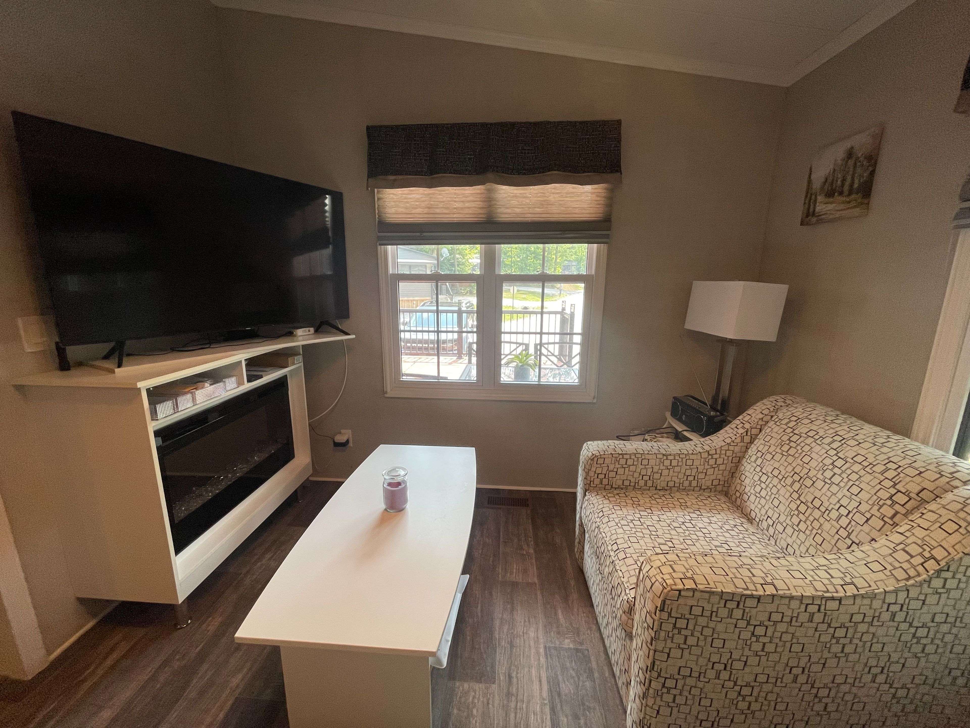 1082 Shamrock Marina RD ##220, Gravenhurst, ON P0E 1N0