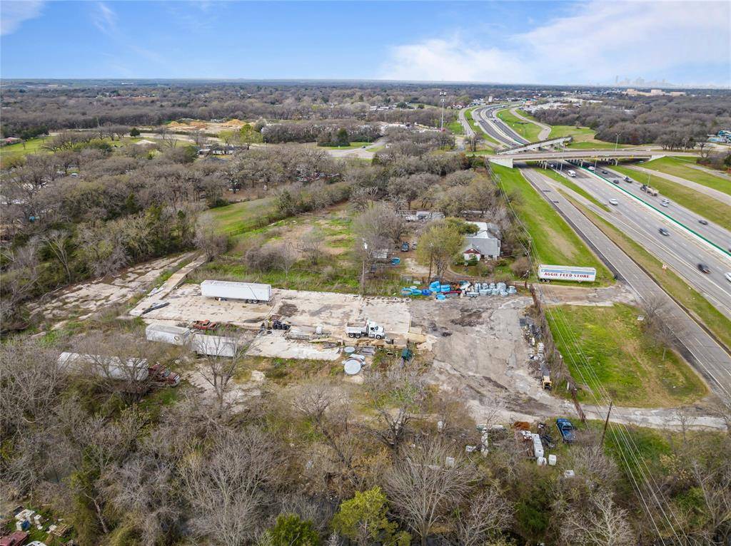 9105 C F Hawn Freeway, Dallas, TX 75217