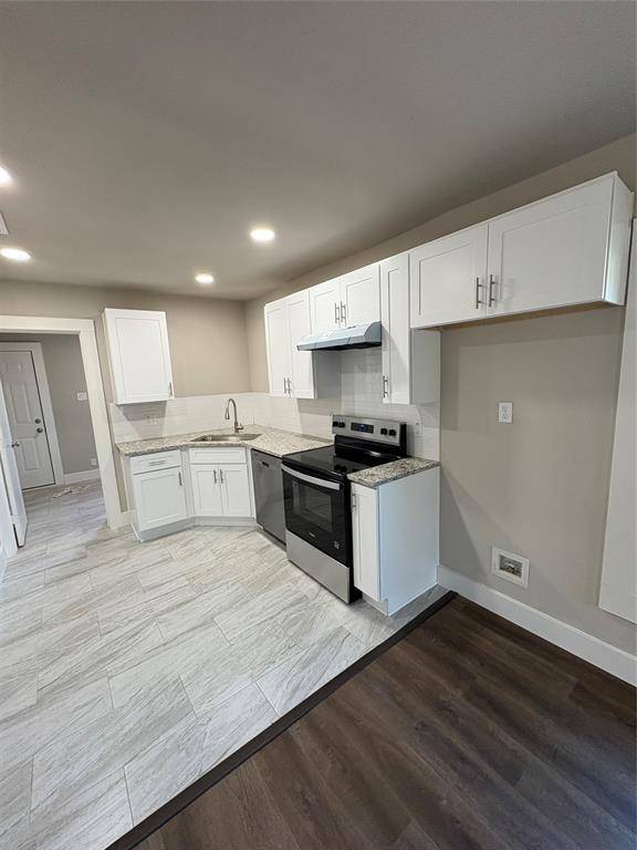 915 Hartsdale Drive, Dallas, TX 75211