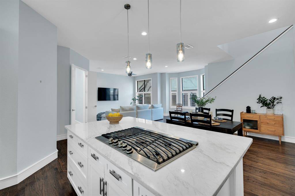 2119 Albany Street, Dallas, TX 75201