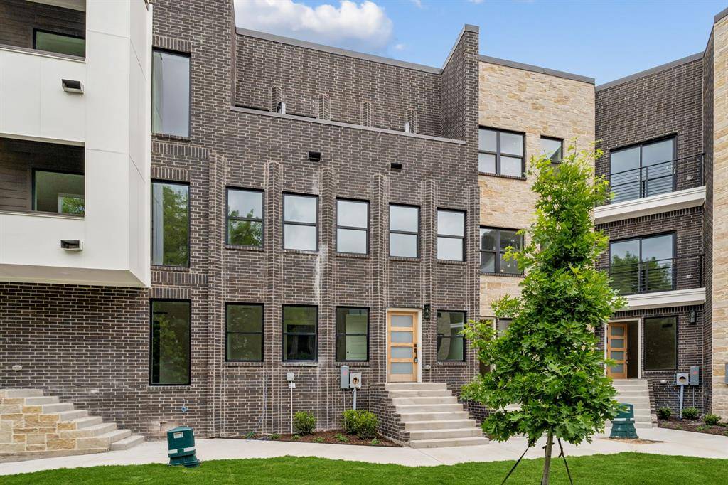 2725 Azalea Park Circle, Fort Worth, TX 76107