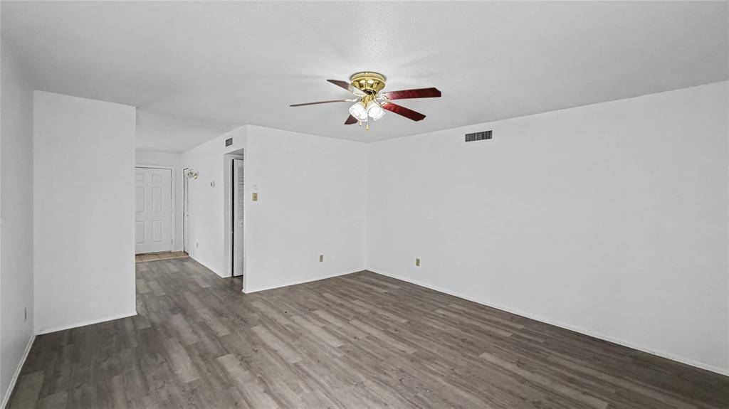 130 Astoria Drive, Cedar Hill, TX 75104