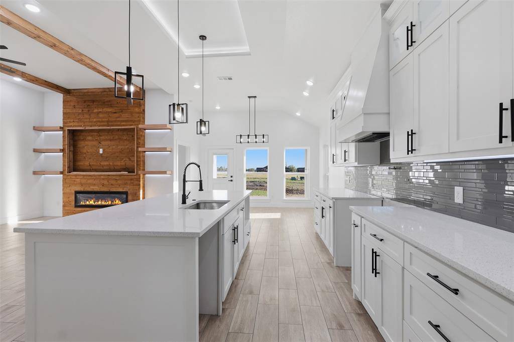 101 Lawson Avenue, Mabank, TX 75147