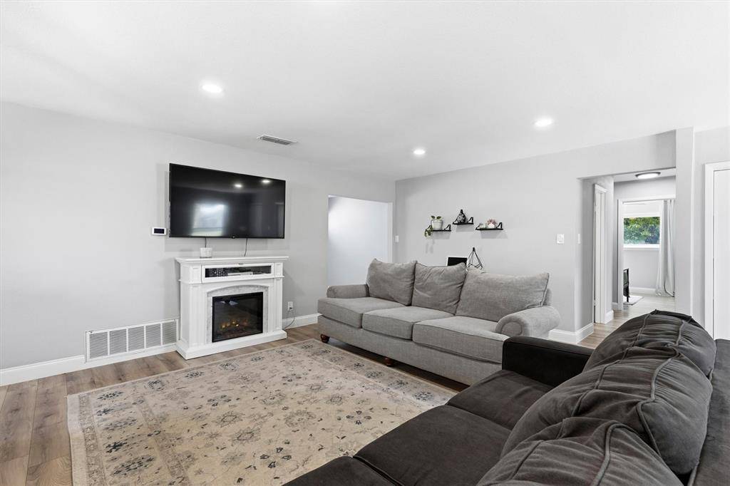 306 Amoret Circle, Anna, TX 75409