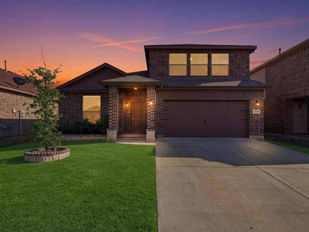 4929 Hayseed Drive, Fort Worth, TX 76179